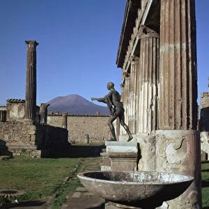 Bronze statue at temple of Apollo in Pompeii, 1st century