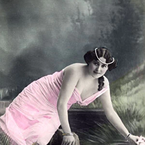 Liane de Vries, opera singer, early 20th century
