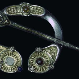 Pictish silver pennanular brooch, 8th century
