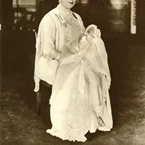 Queen Mary with Princess Elizabeth, 1926, (1935). Creator: Unknown