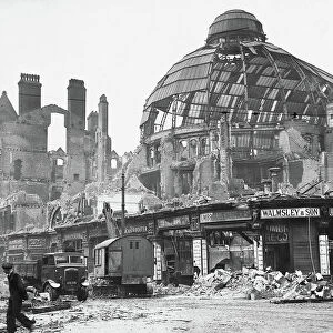 The damaged dome of the Victoria building in Manchester 1940