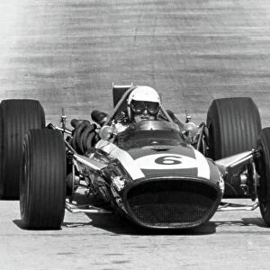1968 Monaco Grand Prix. Monte Carlo, Monaco. 26 May 1968. Ludovico Scarfiotti, Cooper T86B-BRM, 4th position, action. World Copyright: LAT Photographic Ref: Autosport b&w print