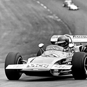1971 F2 International Trophy. Brands Hatch, England. 20th August 1971. Ronnie Peterson, March 712M-Cosworth, 1st position, action. World Copyright: LAT Photographic. Ref: B/W Print