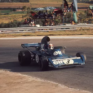 1973 South African Grand Prix. Kyalami, South Africa. 1-3 March 1973. Jackie Stewart (Tyrrell 006 Ford) 1st position. Ref-73 SA 10. World Copyright - LAT Photographic