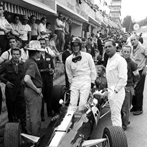 Formula One World Championship: Dan Gurney debuted his Eagle T1G but was too many laps down to be classified