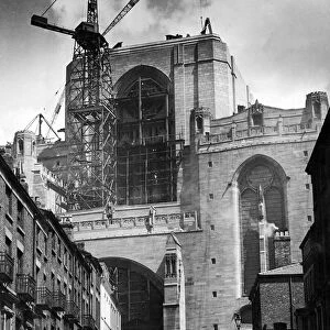 Construction of the Liverpool Anglican Cathedral, picture shows the process