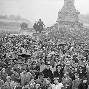 Coronation of King George VI. Part of the huge crowd gathered by the Victoria