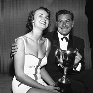 Errol Flynn with Beauty Queen September 1956 vfr1