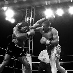 Frank Bruno v Tim Witherspoon in world heavyweight 1986 title in London