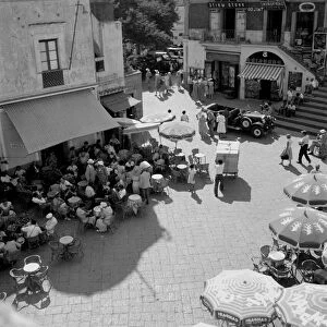 General view of the Piazza Umberto on Capri, Italy, the meeting place of all whom stay or