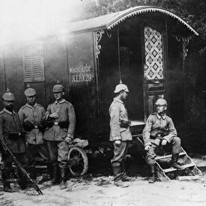 A German field commander on the Eastern Front commandeers a circus caravan as his parlour