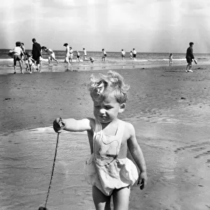 Holidays - Children: 2-year-old Neil Forsyth at Whitley Bay Northumberland