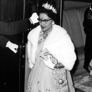 Queen of Nepal Queen Ratna - Oct 1960 arriving at the Covent Garden Opera House