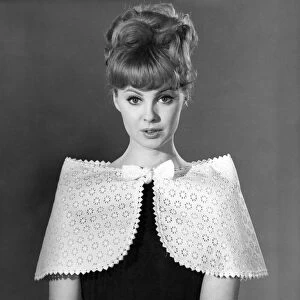 Reveille fashions 1962: Goette Davis April 1962 P008915