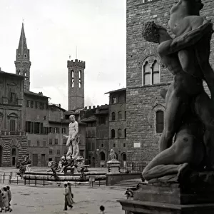 Sigororias Square, Florence, Italy circa 1960
