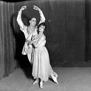 Tamara Karsavina with her principle dancer Keith Lester, at the Royal Opera House