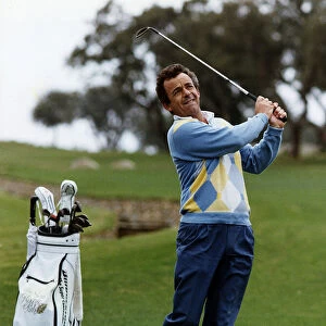 Tony Jacklin golf player taking a shot