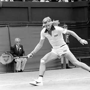 Wimbledon 80, 5th day. Borg v. Glickstein. June 1980 80-3345-016