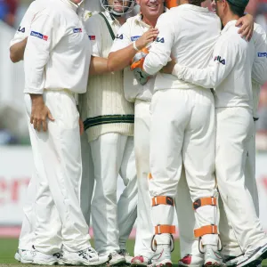 Shane Warne Takes His 600th Test Wicket