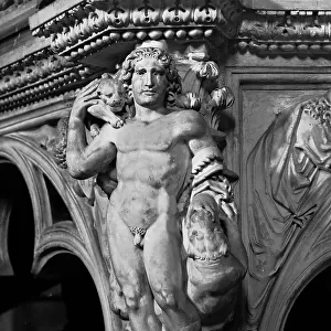 The Fortitude, detail of the pulpit by Nicola Pisano, Baptistery of Pisa