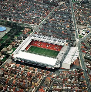 <b class=qtipBold><figcaption>Anfield EAW673558</figcaption></b><br>ANFIELD STADIUM, Liverpool. Aerial view. Home of Liverpool Football Club in 1998. Liverpool with Michael Owen finished 3rd in the Premiership that season. Aerofilms Collection (see Links).<br><em>© Historic England</em> Anfield EAW673558