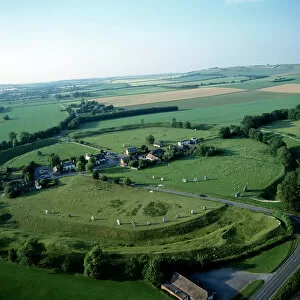 Avebury from the air K040333