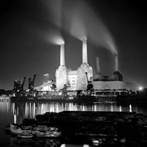 Reflection Collection: Battersea Power Station a98_05903