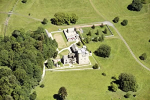 Other English Heritage houses Collection: Belsay Castle 34010_023
