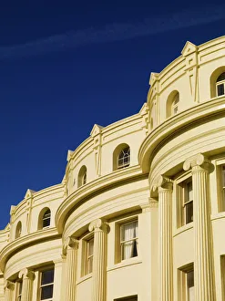 Oblique Gallery: Brunswick Square, Hove, Brighton N071030