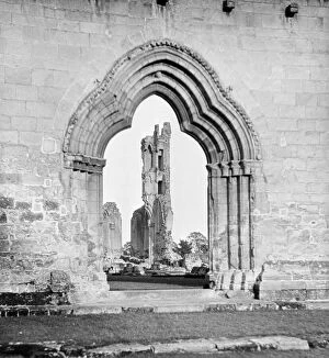 Romantic Ruins Gallery: Byland Abbey a62_01436