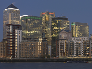 <b class=qtipBold><figcaption>Canary Wharf N060977</figcaption></b><br>CANARY WHARF, Docklands, London. View at night.<br><em>© Historic England</em> Canary Wharf N060977