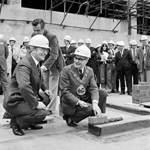 Engineering and Construction Collection: Ceremonial brick laying JLP01_09_780876