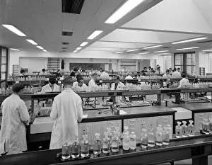 Chemistry lab JLP01_08_069816 Chemistry lab JLP01_08_069816
