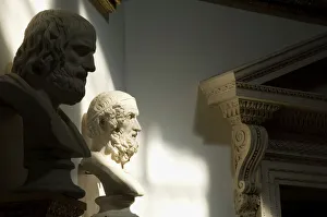<b class=qtipBold><figcaption>Chiswick House N080093</figcaption></b><br>CHISWICK HOUSE, London. The Saloon. Detail of busts and sunlight on wall.<br><em>© Historic England</em> Chiswick House N080093