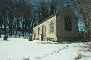 <b class=qtipBold><figcaption>Church of St. Ethelburga</figcaption></b><br>Footprints in the snow lead to the church at Millington, East Yorkshire IoE 166979<br><em>© Historic England 2007 - All Rights Reserved</em> Church of St. Ethelburga