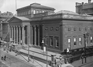 Manchester Collection: City Art Gallery Manchester a42_01940