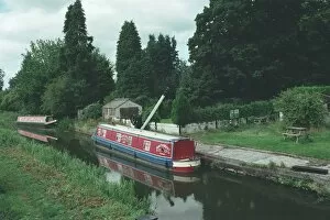 Listed Collection: Crane, Shropshire Union Canal