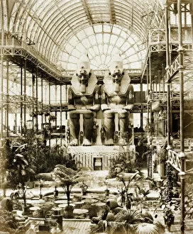 1850s - 1860s Collection: Crystal Palace interior DP004613