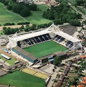 <b class=qtipBold><figcaption>Deepdale, Preston EAW675567</figcaption></b><br>DEEPDALE Stadium Preston. Aerial view of the home of Preston North End Football Club. Photographed in 1998 when the Lilywhites were managed by David Moyes. Aerofilms Collection (see Links).<br><em>© Historic England</em> Deepdale, Preston EAW675567