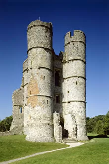 Castles of the South East Gallery: Donnington Castle K040556