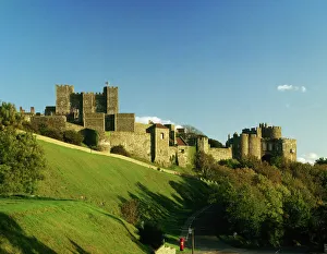 <b class=qtipBold><figcaption>Dover Castle J840160</figcaption></b><br>DOVER CASTLE, Kent. General view of the castle from the south west.<br><em>© Historic England</em> Dover Castle J840160