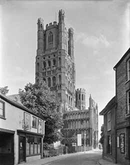 Cathedrals Collection: Ely Cathedral a49_00947