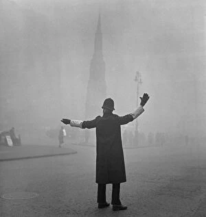 The 1950s Collection: Foggy London. Policeman, Strand a100360