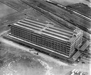 <b class=qtipBold><figcaption>Fort Dunlop EPW026942</figcaption></b><br>FORT DUNLOP, Birmingham. May 1929. Aerial view. Headquarters of Dunlop Rubber, a famous tyre manufacturer, established in 1917. At one time this was the largest factory in the world. Aerofilms Collection (see Links).<br><em>© Historic England</em> Fort Dunlop EPW026942