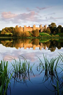 Fortification Gallery: Framlingham Castle N080531