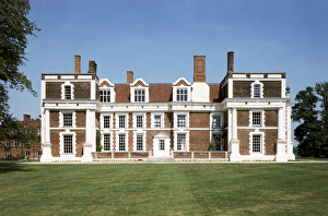 <b class=qtipBold><figcaption>Hill Hall K980314</figcaption></b><br>HILL HALL, Essex. After restoration, May 1998. The south facade of the Elizabethan mansion house.<br><em>© Historic England</em> Hill Hall K980314