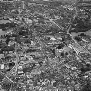 <b class=qtipBold><figcaption>Hitchin EAW131518</figcaption></b><br>Hitchin, Hertfordshire. Photographed in June 1964. Aerofilms Collection.<br><em>© Historic England</em> Hitchin EAW131518