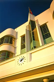 <b class=qtipBold><figcaption>The Hoover Building K970142</figcaption></b><br>THE HOOVER BUILDING, Western Avenue, Perivale, London. Exterior detail.<br><em>© Historic England</em> The Hoover Building K970142