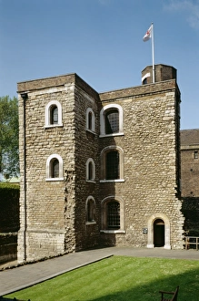<b class=qtipBold><figcaption>Jewel Tower K040135</figcaption></b><br>THE JEWEL TOWER Westminster, London. View of the Tower from the east. The Jewel Tower or 'King's Privy Wardrobe', was built c.1365 to house Edward III's treasures. It is one of two buildings from the medieval Palace of Westminster that survived the fire of 1834.<br><em>© Historic England</em> Jewel Tower K040135