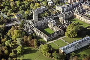 Aerial Views Collection: Magdalen College 33324_002